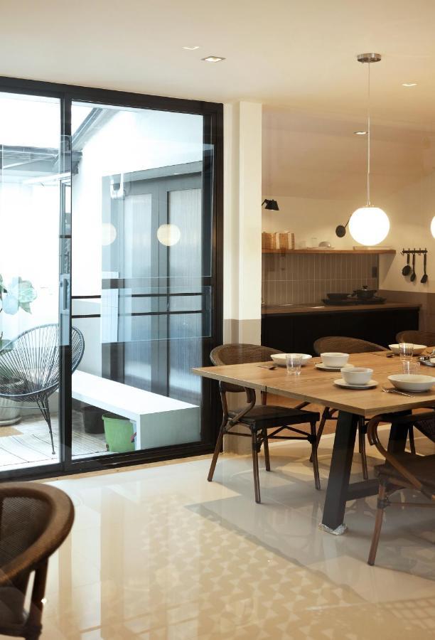 הוילה בנגקוק Aridom Designer Loft House מראה חיצוני תמונה