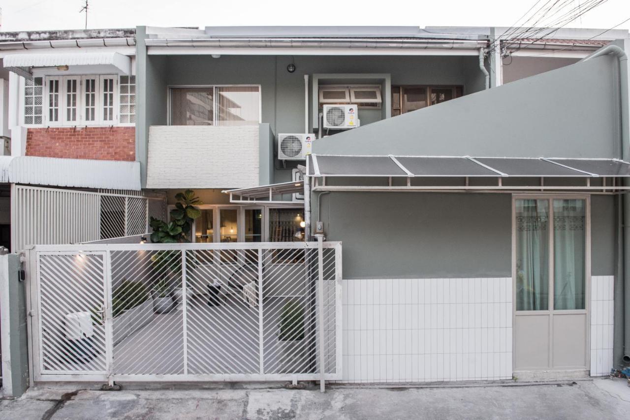 הוילה בנגקוק Aridom Designer Loft House מראה חיצוני תמונה